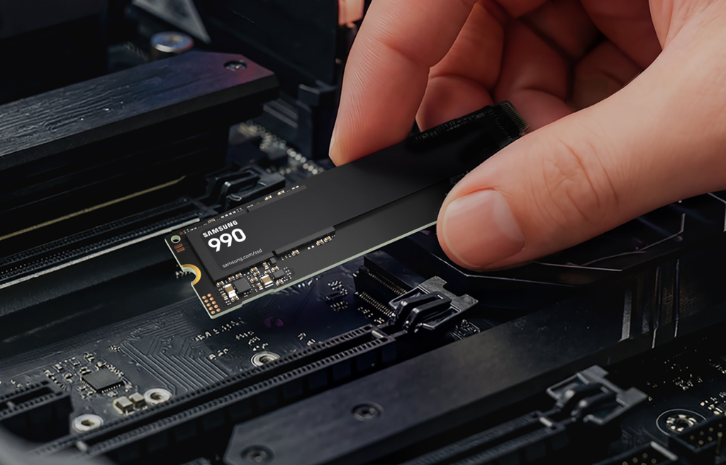 Samsung 990 SSD